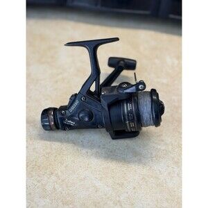 Vintage Daiwa DS1350 Graphite Spinning Fishing Reel Black Rear Drag Works
